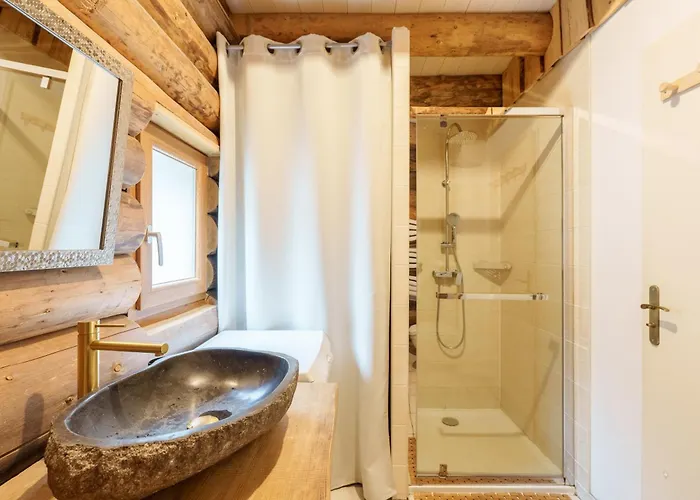 Chalet Les Rondins Du Bois D'eden - 8p